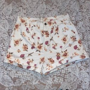 AMERICAN EAGLE white floral denim shorts 10